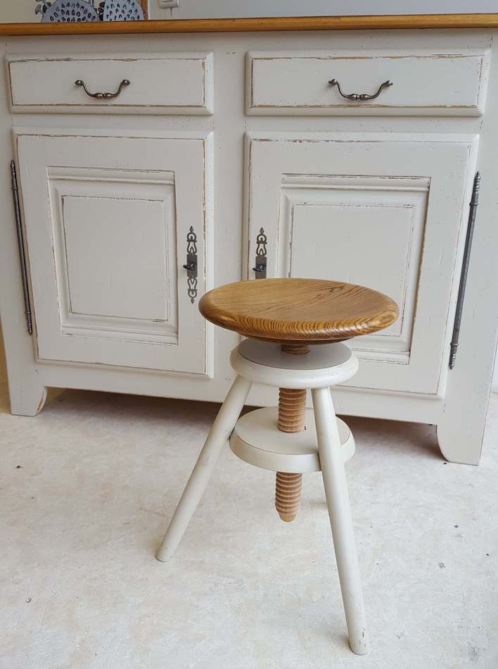 Tabouret vis horloger couleur