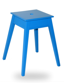 tabouret-carre-empilable-bleu